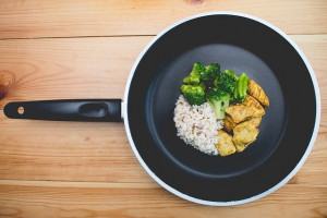 Выбираем сковороду для кухни